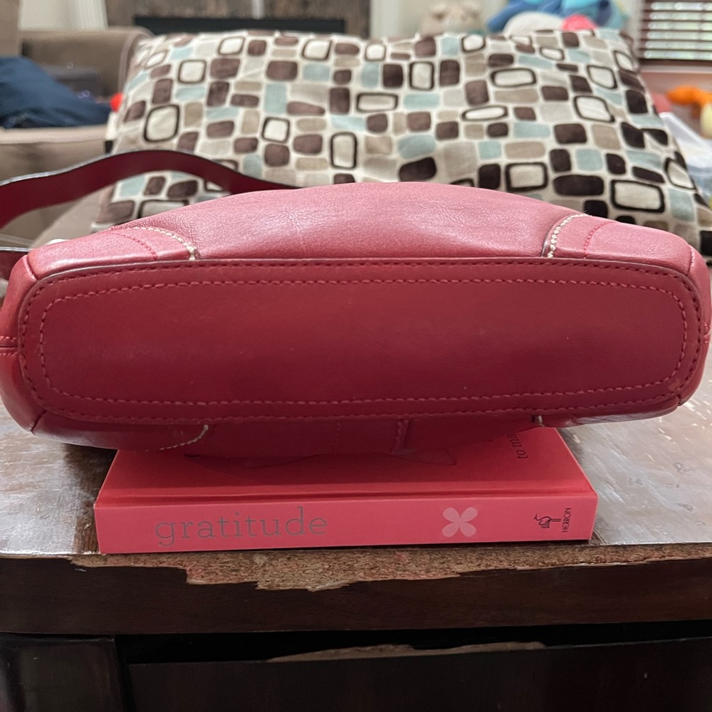 Coach RARE Vintage Lipstick Red Leather Crossbody Bag F0872-F12320 - Picture 6 of 8